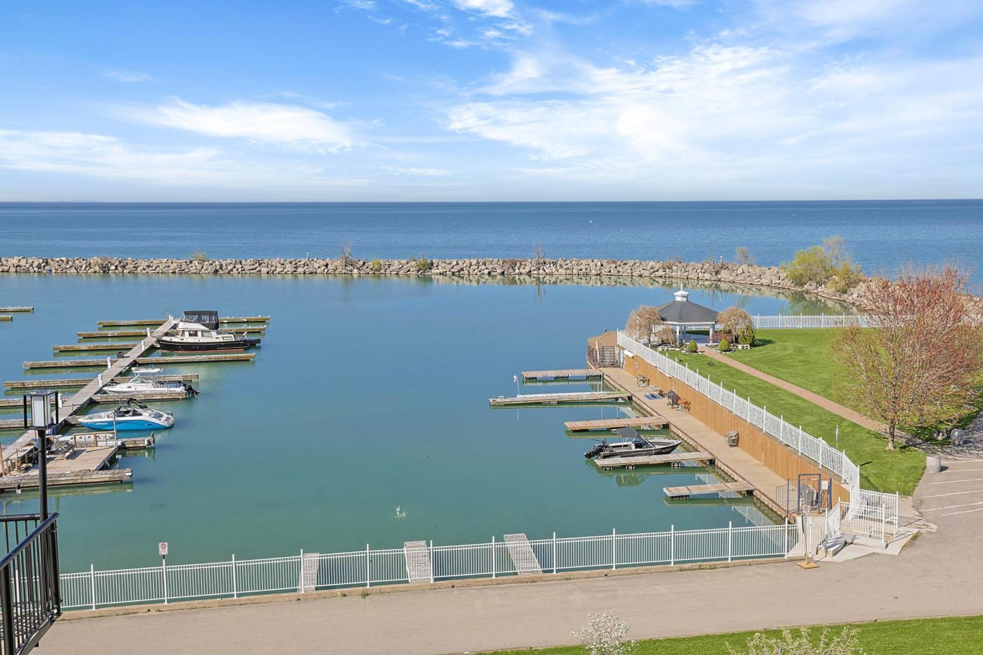 Hotel The Ramada By Wyndham 3*
